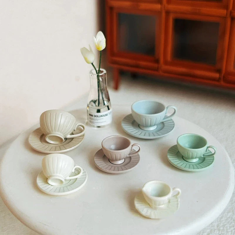 Dollhouse Miniature French Retro Coffee Cup with Handle Dollhouse Miniature Qme