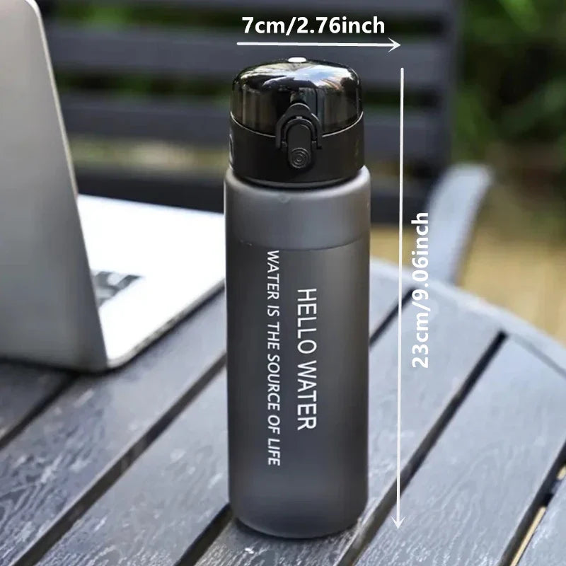 Matte Frosted Sports Water Bottle 780ml Flip Top Leak Proof Sports Water Bottle Qme