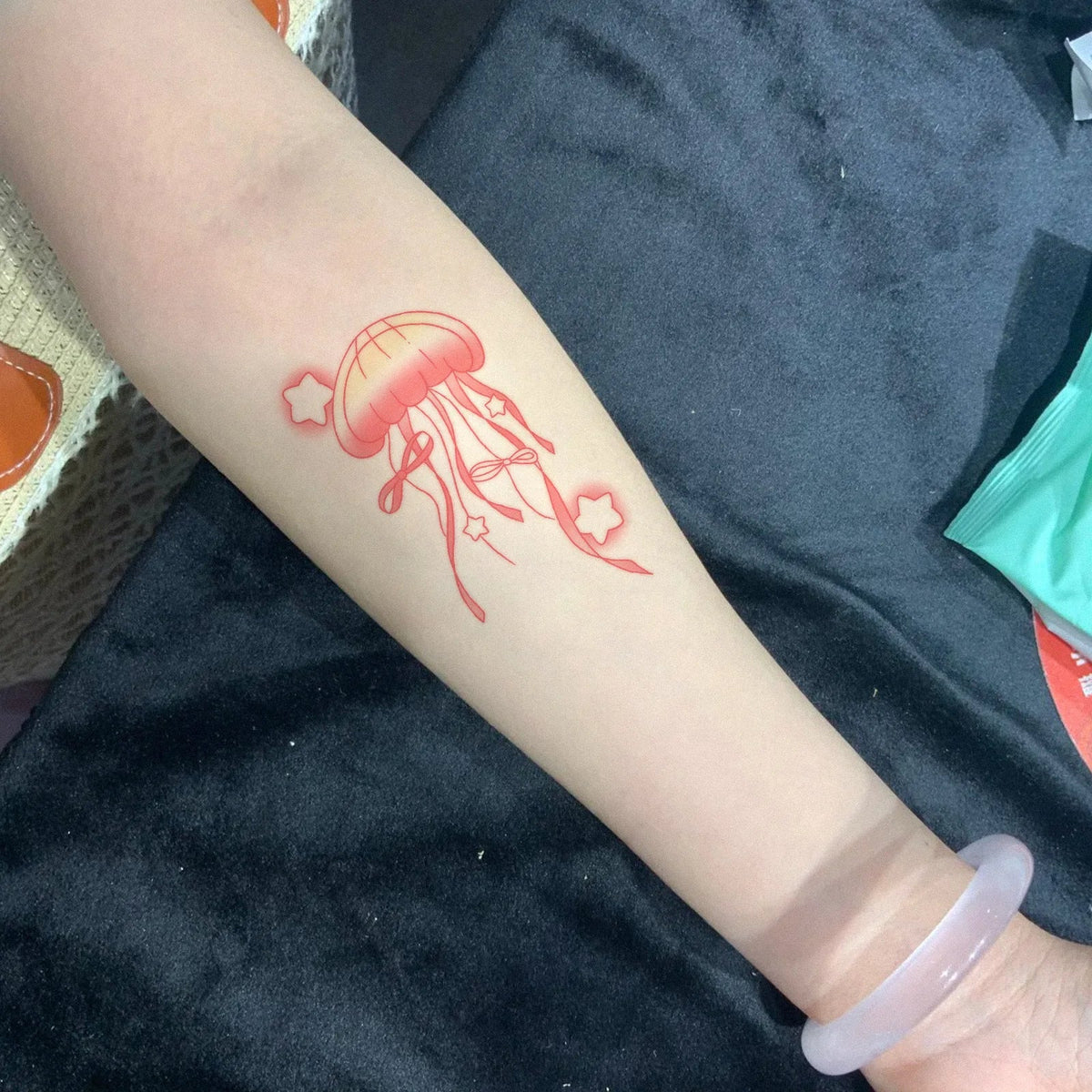 Minimalist Jellyfish Temporary Tattoo Sticker | Waterproof Temporary Tattoo Sticker Qme