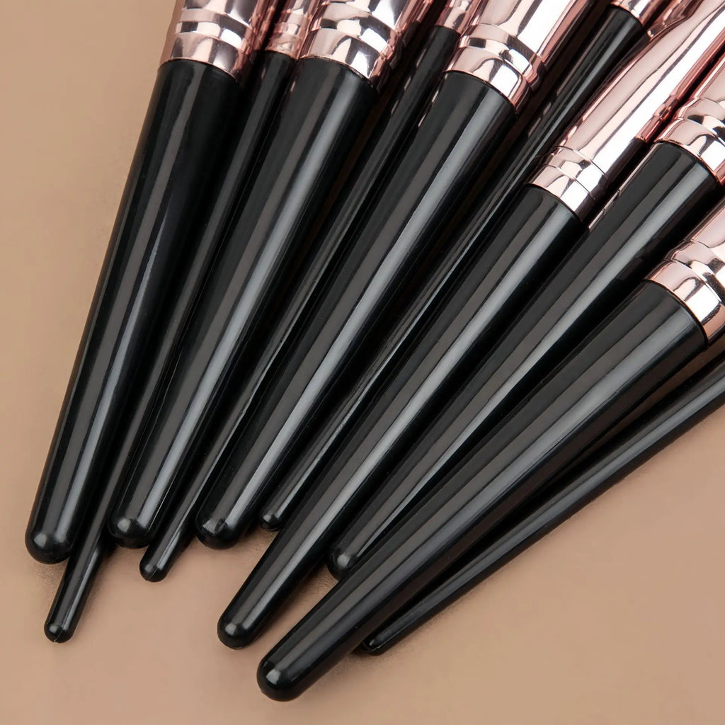 Professional 3-Piece Makeup Brush Set – Eyeshadow, Foundation & Concealer Makeup Brush Set Qme