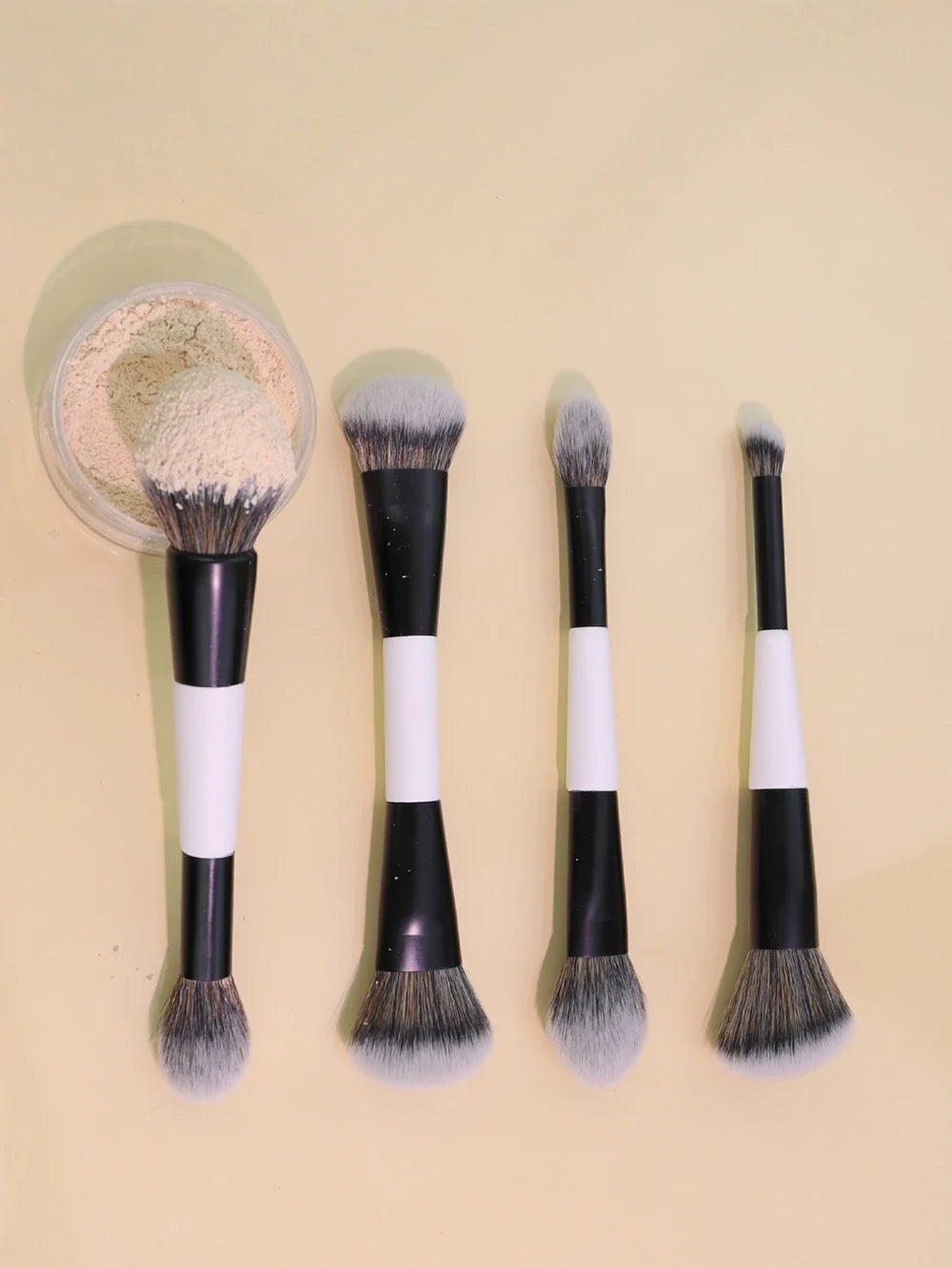 Dual-Headed Makeup Brush – Foundation, Blush & Contour Makeup Brush Qme