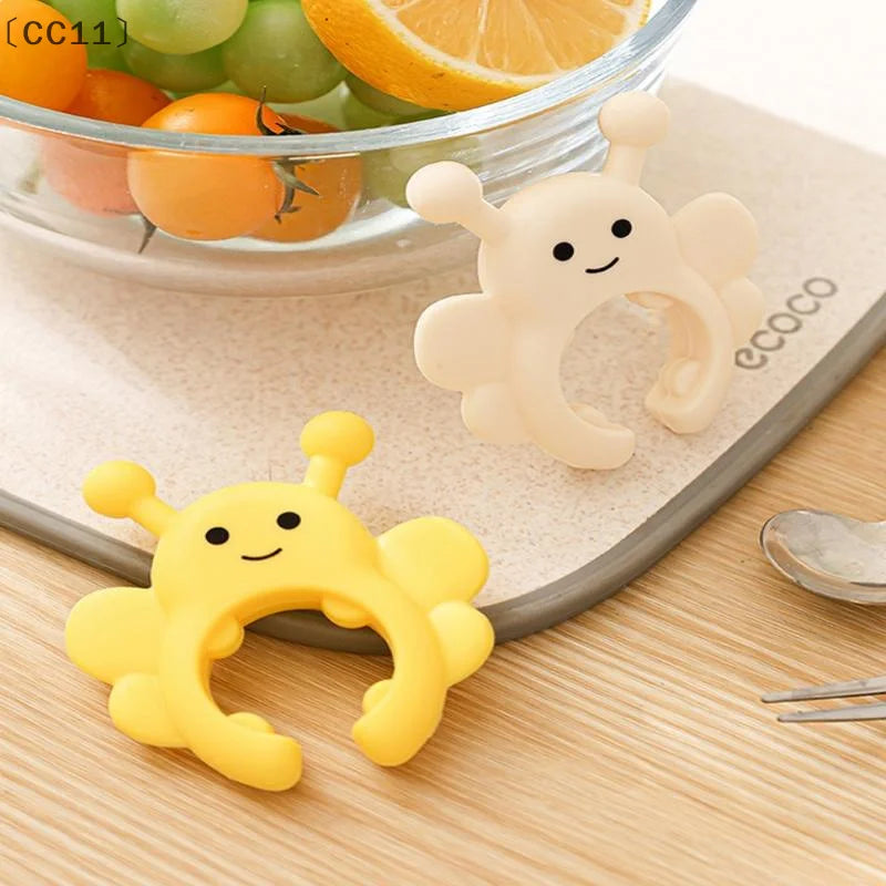 Little Bee Silicone Spatula Holder & Pot Clip | Spoon Rest Silicone Spoon Rest Qme