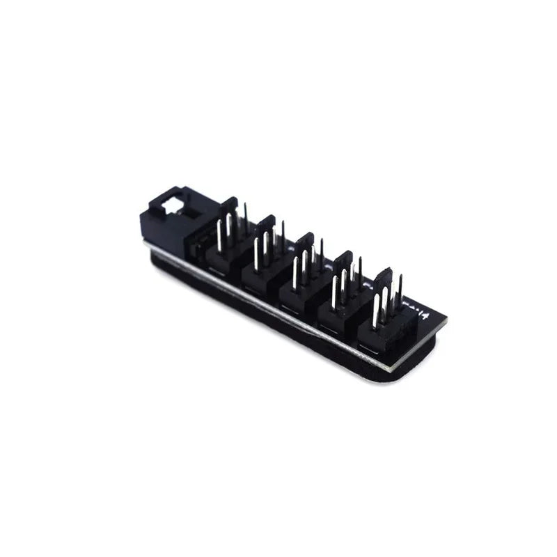 8-Port 4-Pin PWM Fan Hub Splitter Regulator 12V CPU PWM Fan Hub Qme