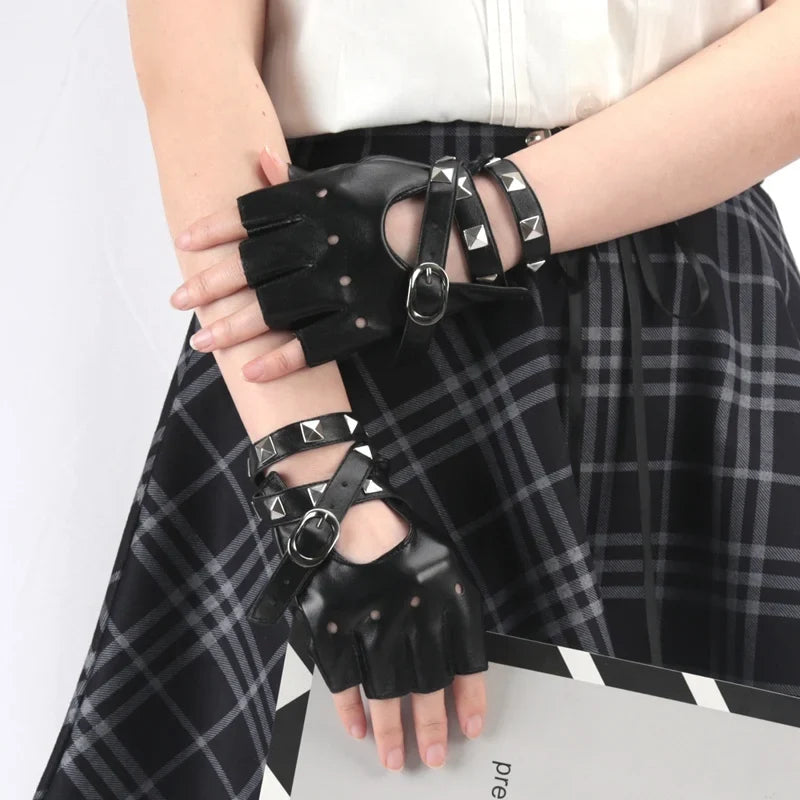 Women's Black Fingerless Gloves | Rivet Buckle Punk Style Fingerless Fashion Gloves Qme