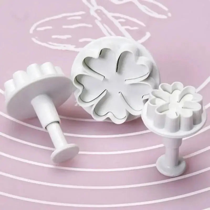 Primrose Flower Plunger Cutters – 3pc Fondant Cake Decorating Set Fondant Plunger Cutter Qme A