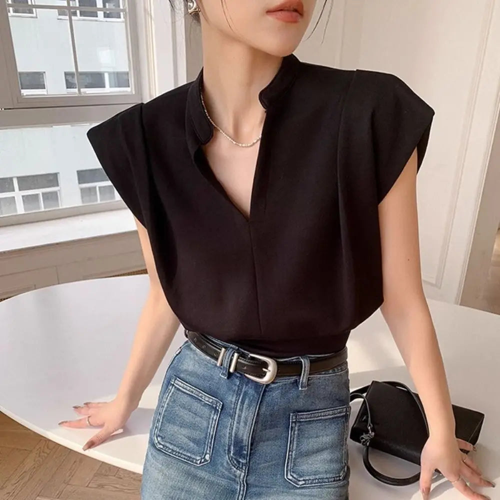 Y2K V-Neck Flip Collar Sleeveless Crop Top | Slim Fit Wide Shoulder Sleeveless Crop Top Qme