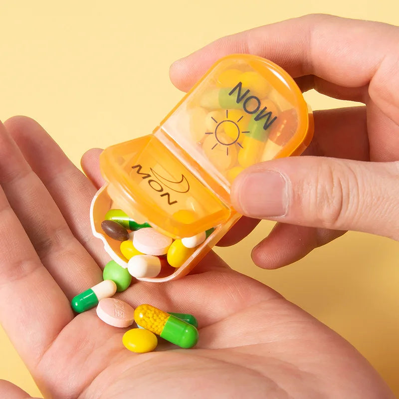 7-Day 14-Grid AM PM Pill Organizer – Portable Weekly Case Weekly Pill Organizer Qme