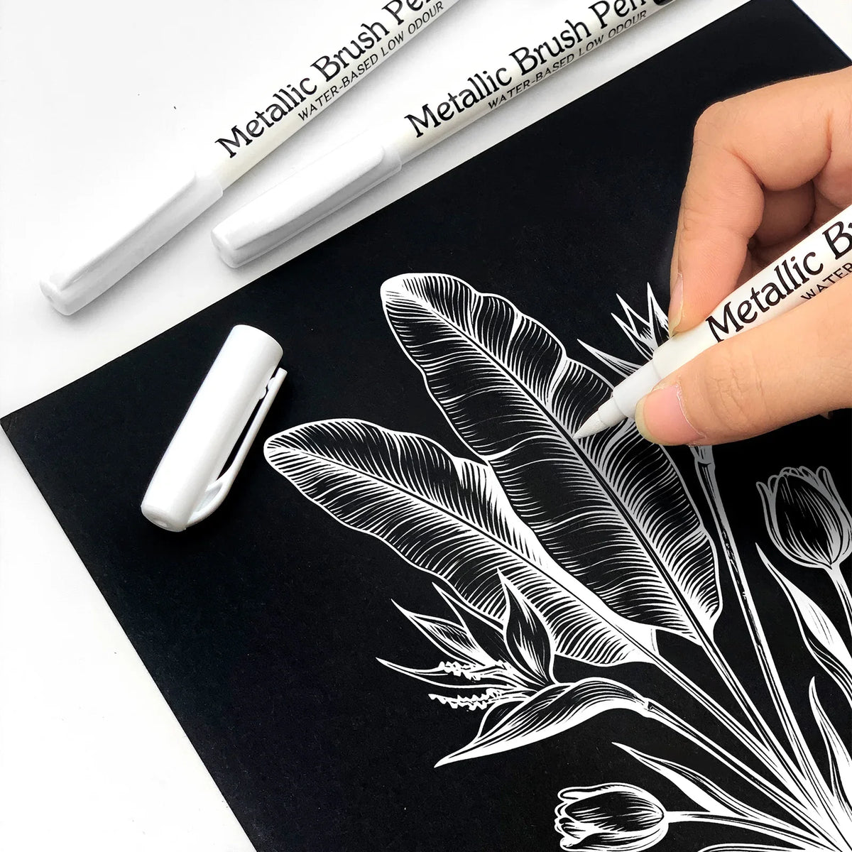 Metallic Brush Marker Pens – Gold, Silver, Copper & White Metallic Brush Markers Qme