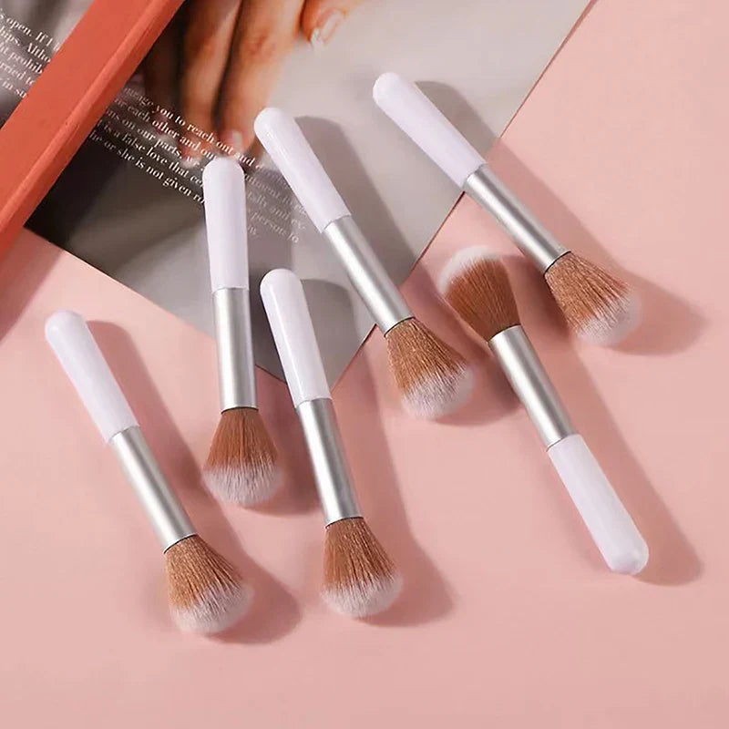 Qme Round Handle Multifunctional Makeup Brush – Powder & Blush Makeup Brush Qme