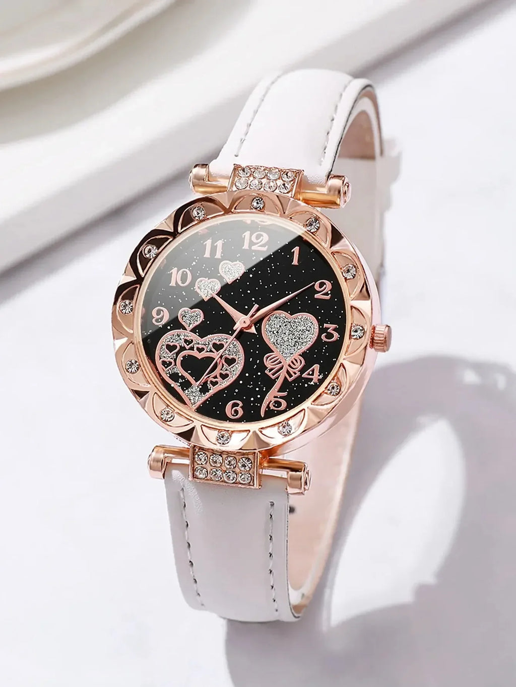 Rhinestone Heart Quartz Watch & Pearl Jewelry Set – 4 Pcs Jewelry Watch Set Qme
