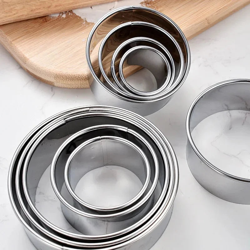 Stainless Steel Round Dumpling & Biscuit Cutter Set – 5 Sizes Pastry Dough Cutter Set Qme