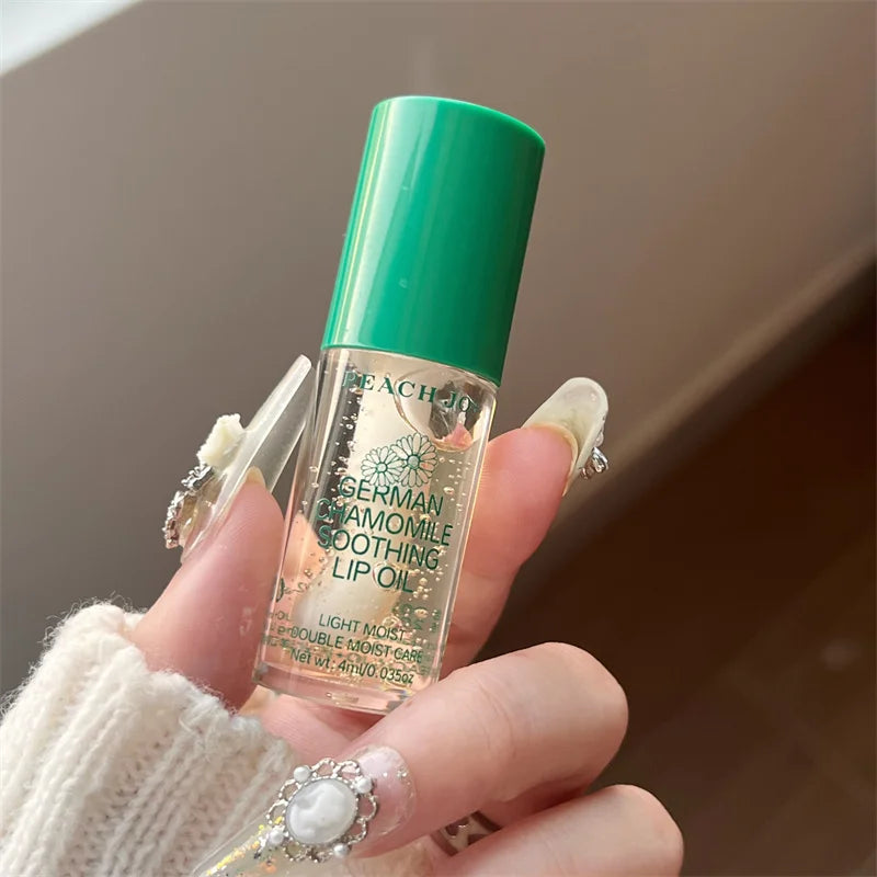 German Chamomile Lip Oil – Lightweight Moisturizing Lip Care Lip Oil Qme