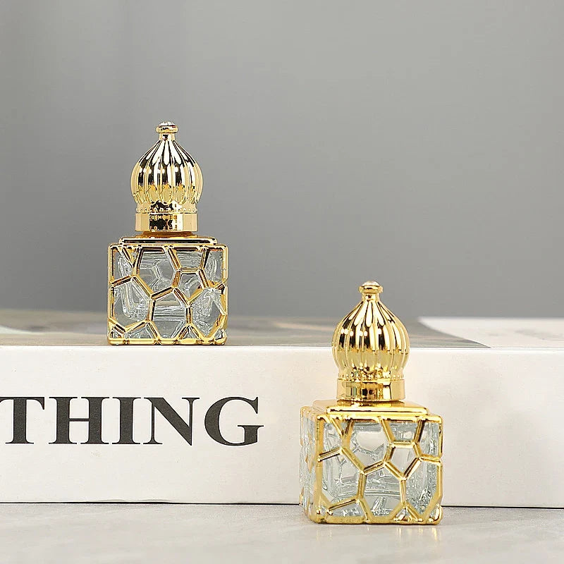 Cube Gold Glass Refillable Perfume Bottle – 10ml Travel Atomizer Travel Perfume Atomizer Qme