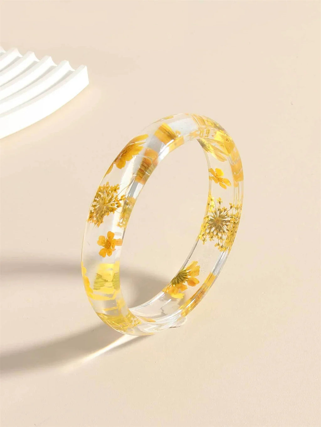 Vintage Flower Leaf Transparent Acrylic Wide Bangle Bracelet Bangle Bracelet Qme