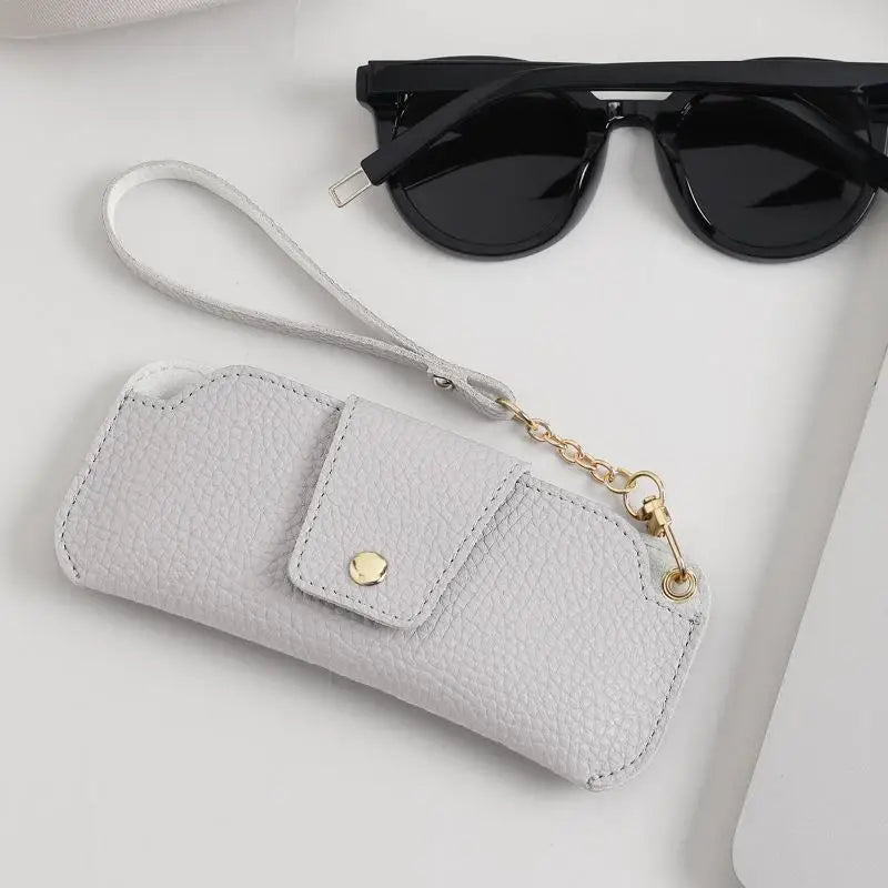 PU Leather Glasses Case with Wrist Strap – Travel Sunglasses Pouch Eyeglass Case Qst A4 Gray
