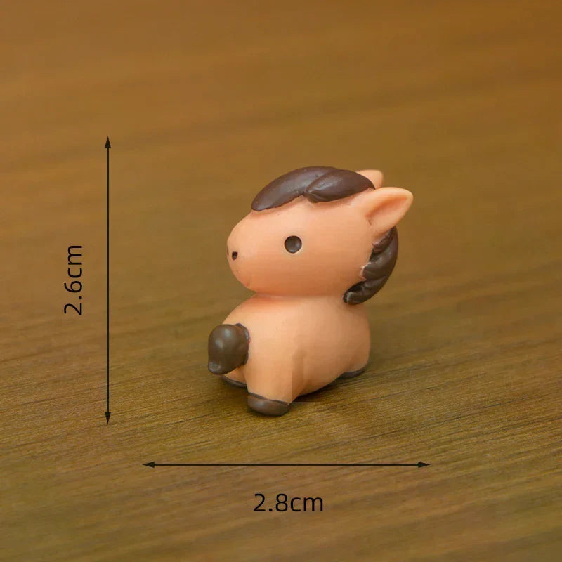 Miniature Lifelike Pony Figurine – DIY Landscape Décor Miniature Figurine Qme