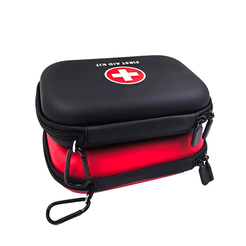 Portable Emergency First Aid Bag – Travel & Outdoor Use First Aid Organizer Bag Qme