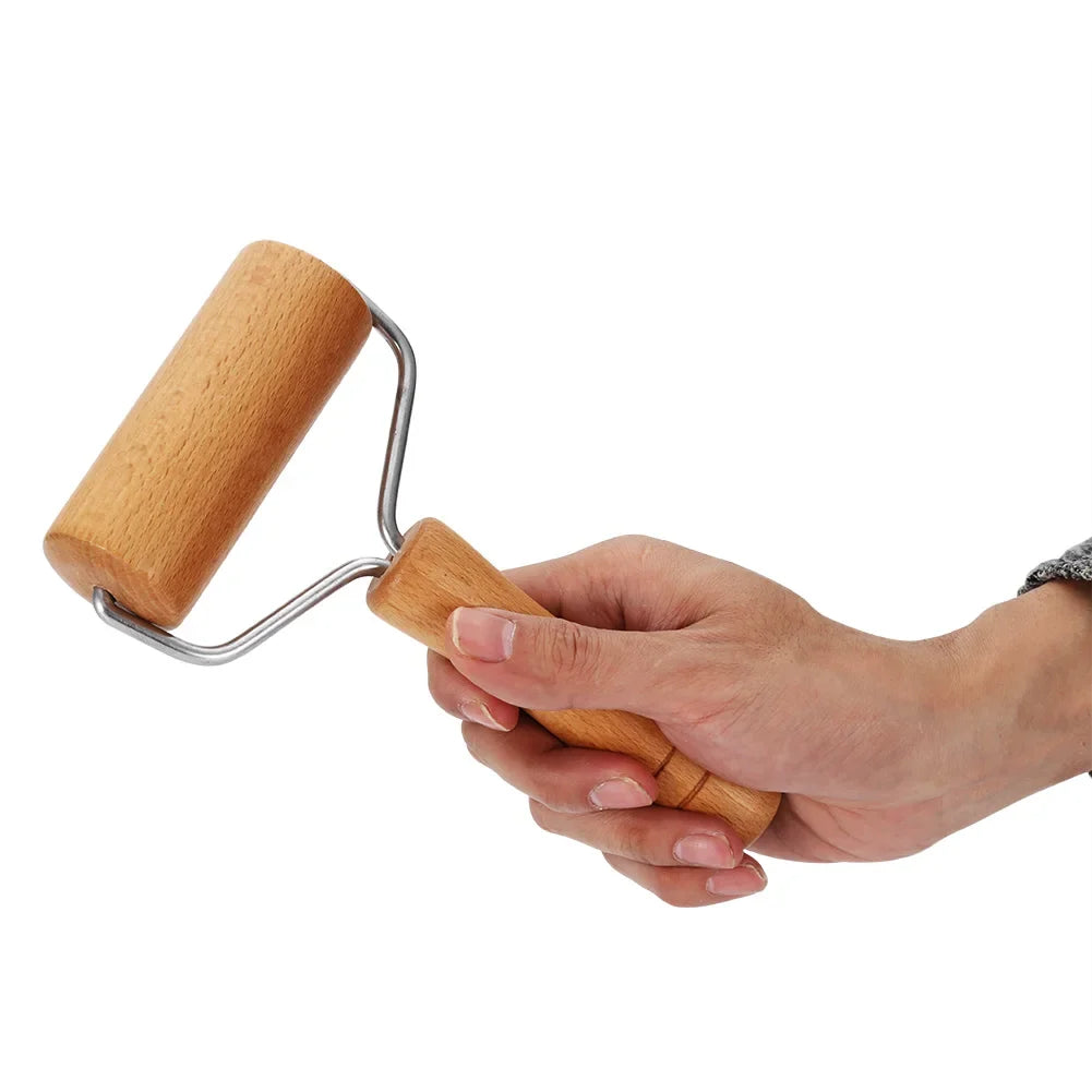 Wooden Rolling Pin for Pastry, Pizza & Dough | Qme Baker Wooden Rolling Pin Qme