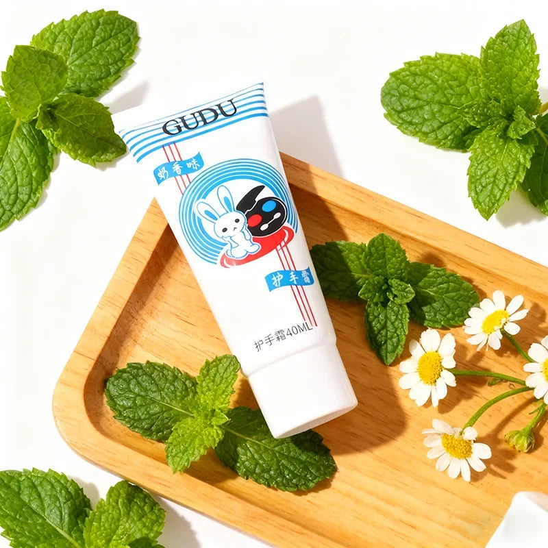 White Rabbit Candy-Scented Hand Cream – Lasting Moisture Hand Cream Qme