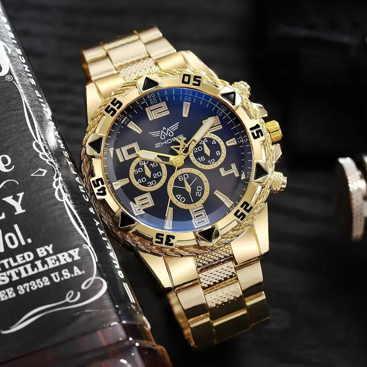 Men's Blue Light Quartz Business Watch – Steel Strap Quartz Business Watch Qme