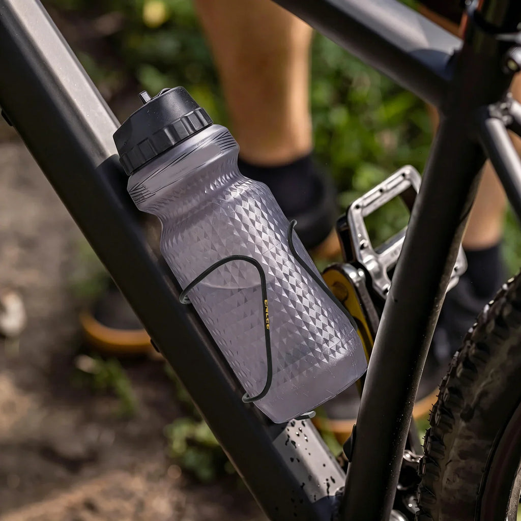 Carbon Fiber Bicycle Water Bottle Cage – Ultra Light 9.2g Bicycle Bottle Cage Qme