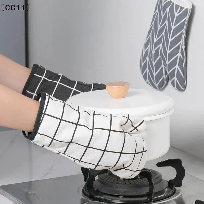 Insulated Heat-Resistant Oven Gloves – Thickened Kitchen Mitts Oven Mitts Qme