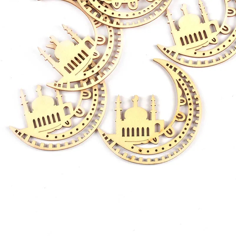 Natural Moon Wood Pendants – Ramadan & Eid Ornaments 8cm Wood Craft Pendants Qme