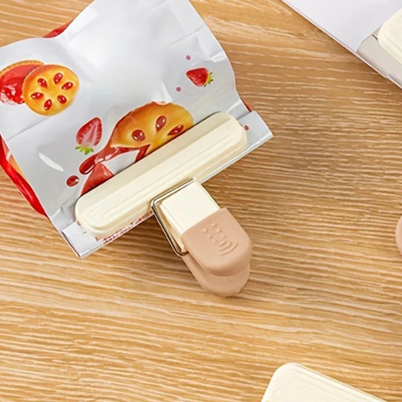 Moisture-Proof Food Sealing Clips for Snacks, Tea & Kitchen Bags Food Sealing Clip Qme