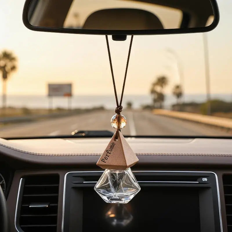 Glass Essential Oil Car Diffuser Bottle – Wooden Cap Hanging Car Diffuser Bottle Qme