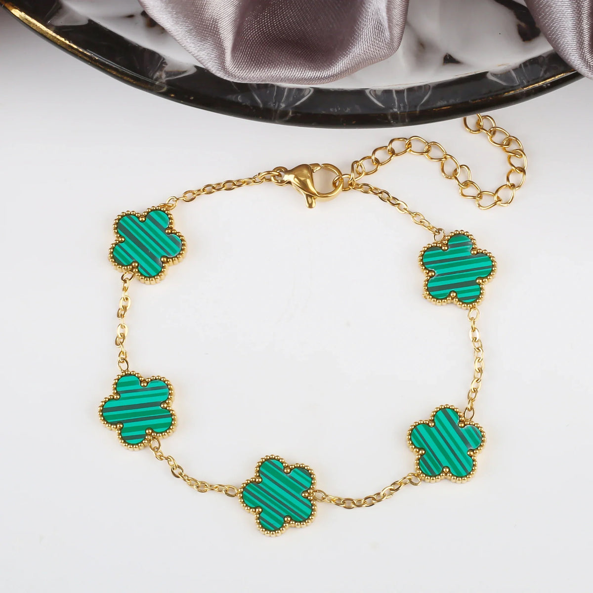 Five Leaf Flower Stainless Steel Bracelet Necklace Earrings Set Jewelry Set Qme