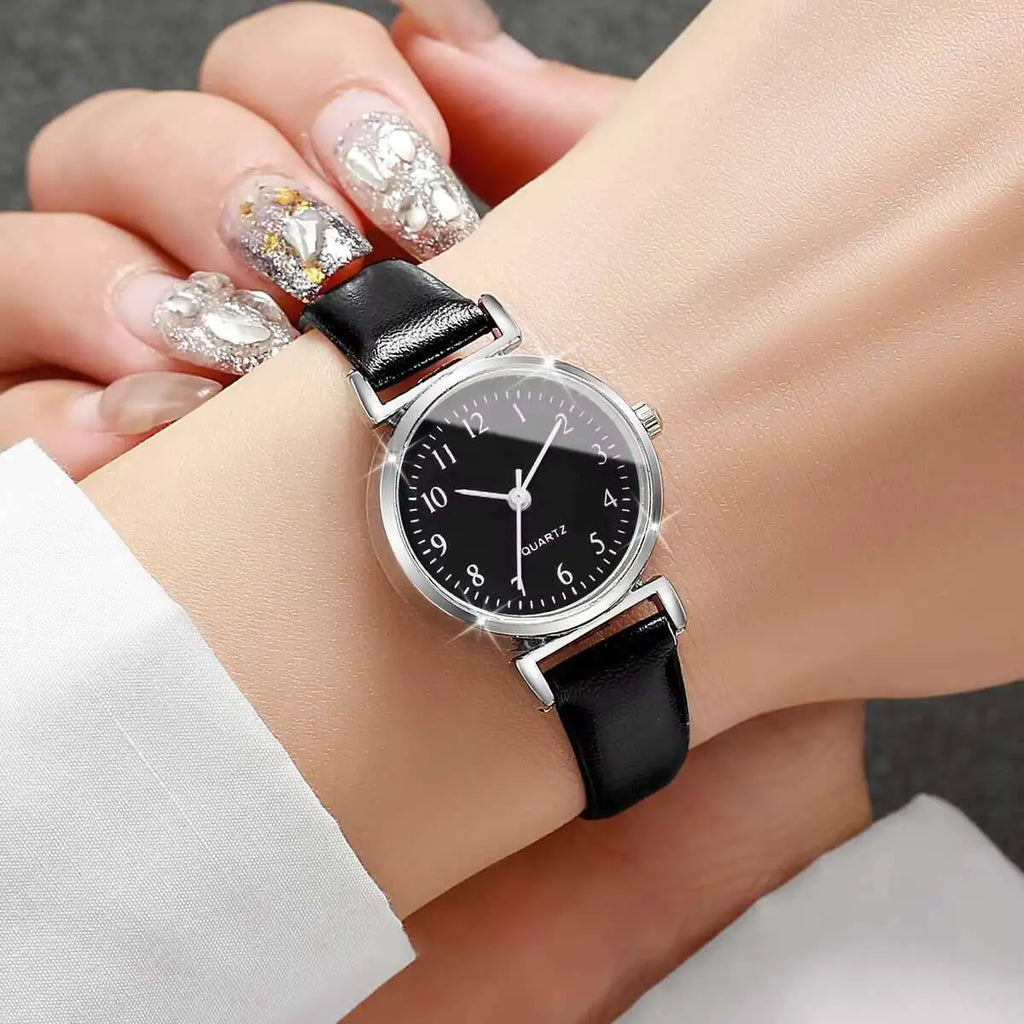 Women's Small Dial Leather Quartz Watch – 3 Colors | CE Cert Women's Quartz Watch Qme