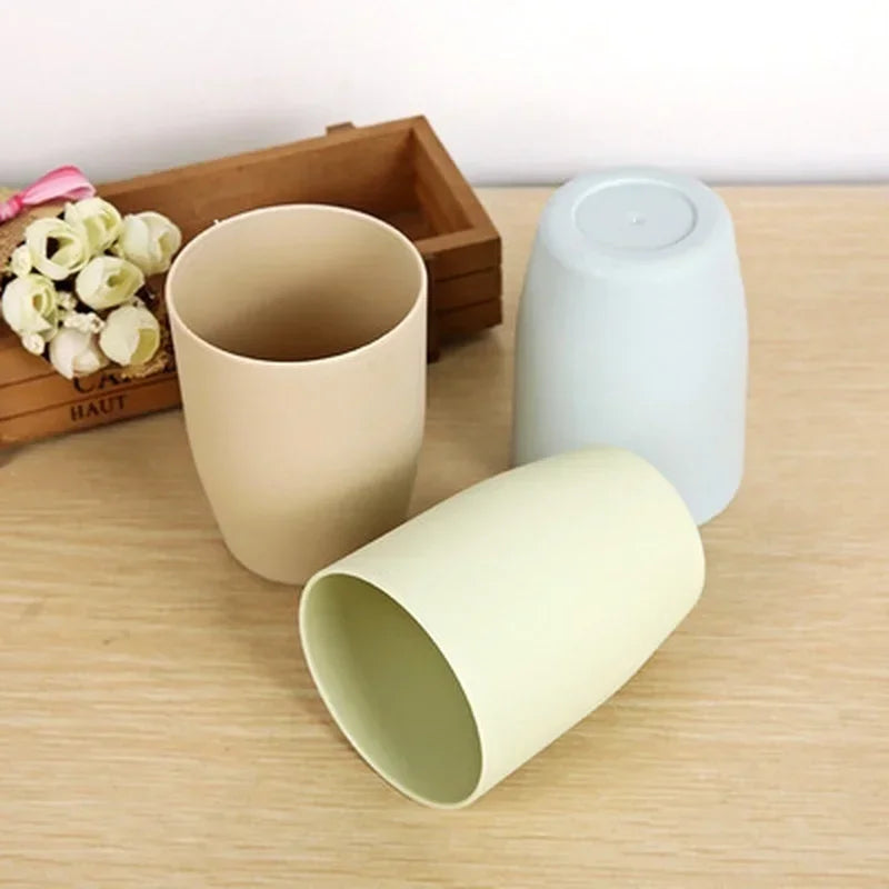 Plastic Mouthwash Rinsing Cup for Couples – 4 Colors Bathroom Rinsing Cup Qme