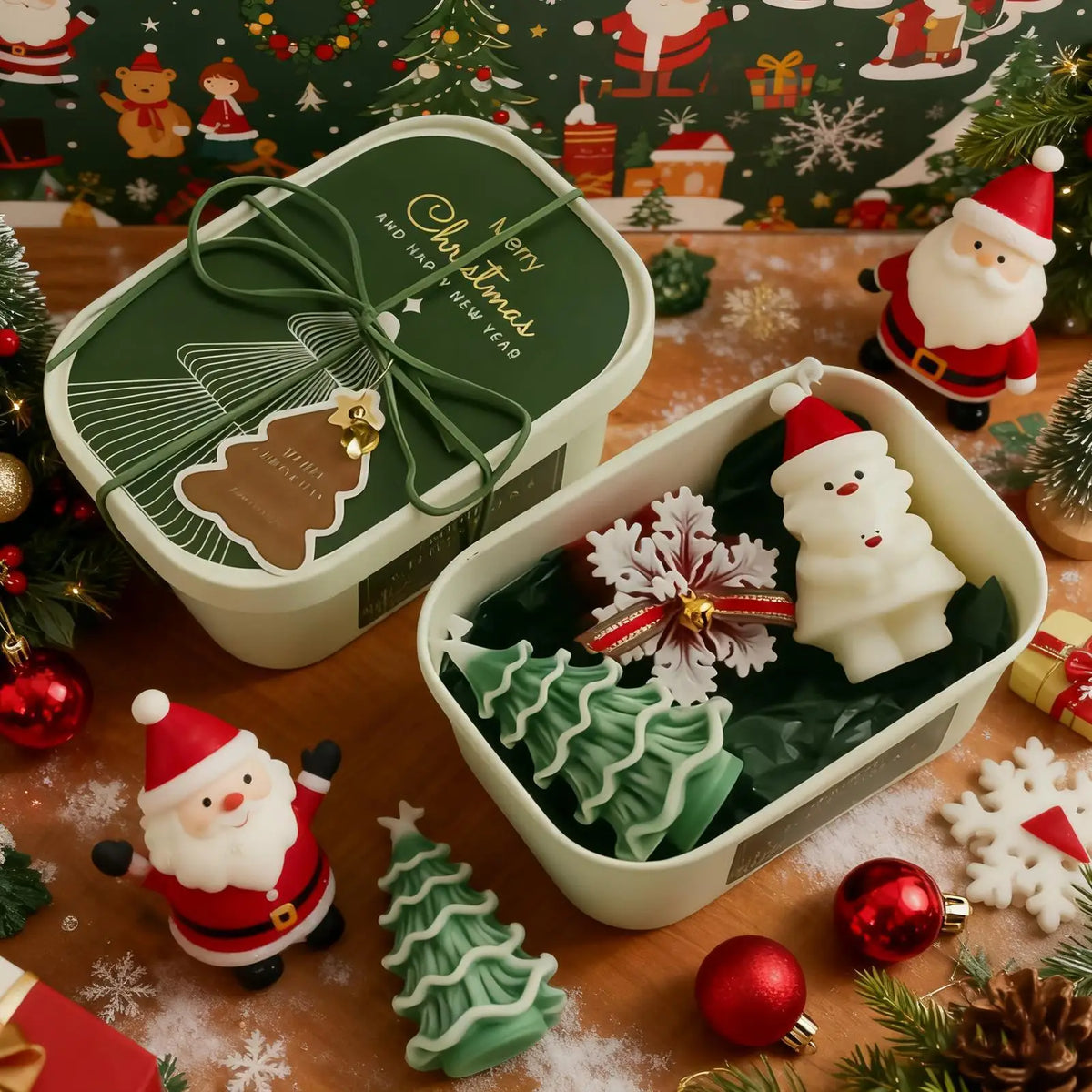 Christmas Tree Scented Candle | Soy & Paraffin Wax Aromatherapy Scented Candle Qme