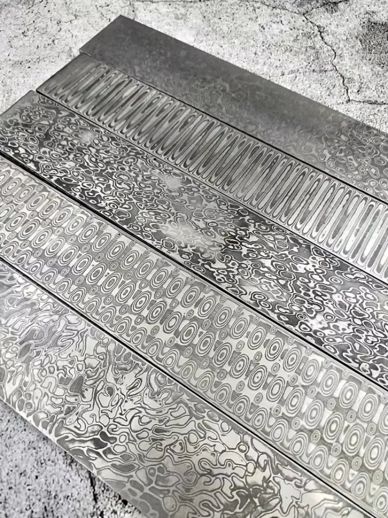 VG10 Damascus Steel Knife Blank Strip – 67 Layer, 250×40×4mm Damascus Steel Blank Qst