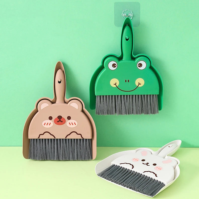 Cartoon Mini Broom & Dustpan Set – Kids, Desk & Pet Use Mini Broom Dustpan Set Qst