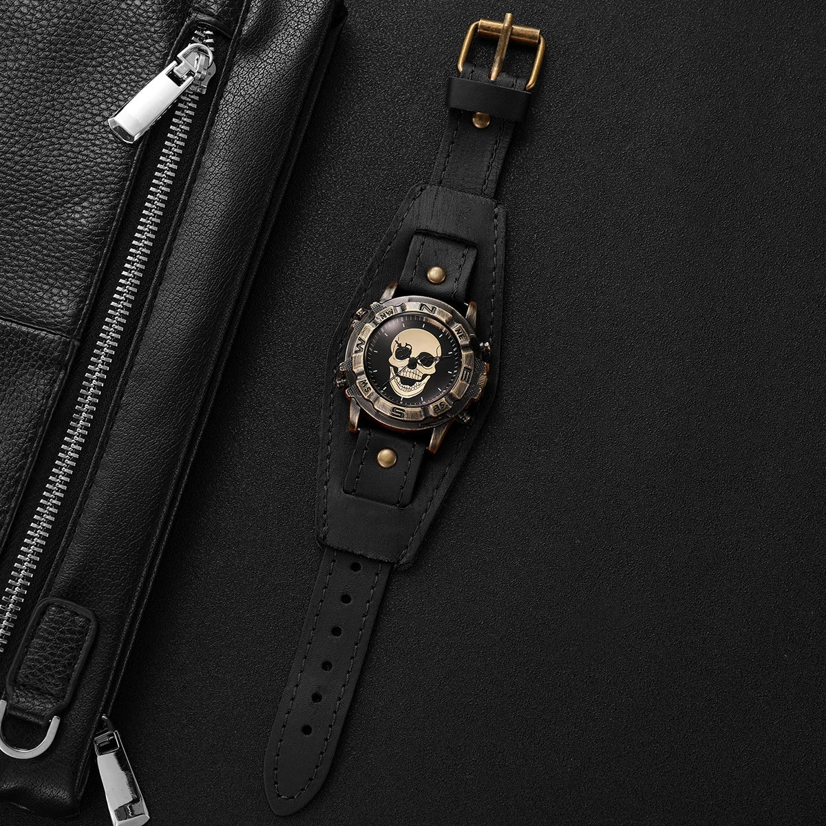 Vintage Skull Men's Watch – Brown Leather Strap Compass Bezel Men's Quartz Watch Qme