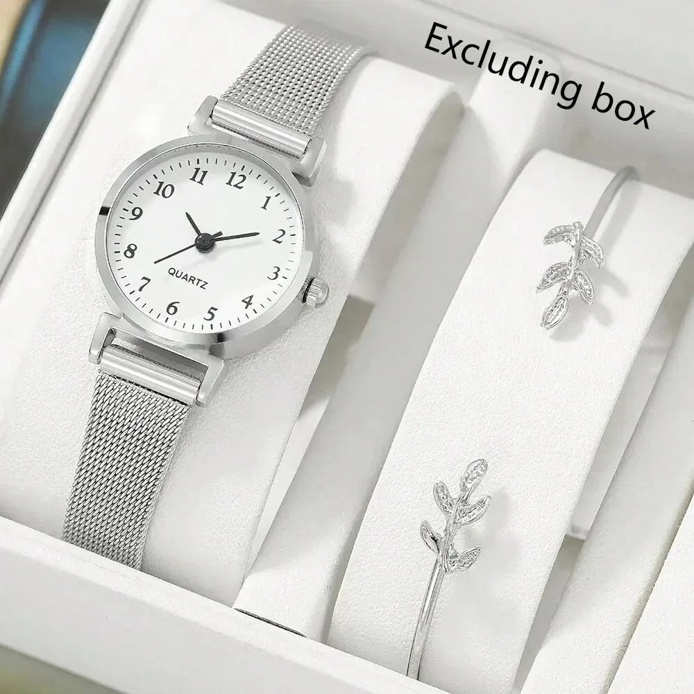 Women's Fashion Bracelet Watch Set – 2pcs Simple Dial Quartz Bracelet Watch Set Qme Silver suit