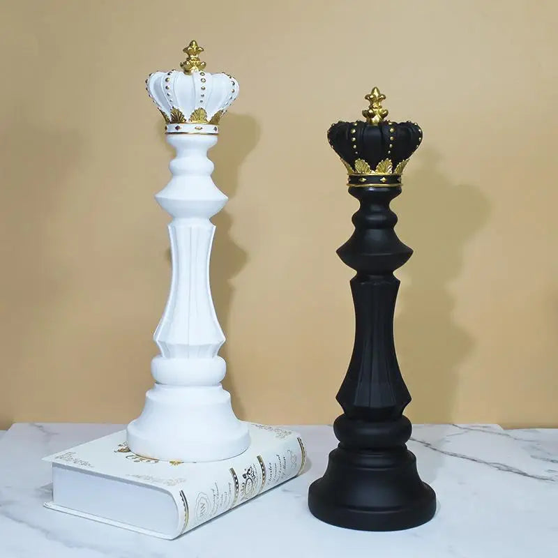 Resin Chess Piece Figurine – King Queen Knight Desk Décor Resin Décor Figurine Qst