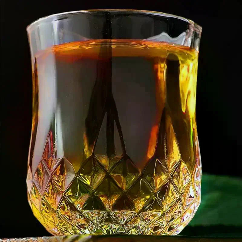 Diamond Cut Retro Plastic Wine Cups 90ml – Set of 6 Plastic Wine Cups Qme
