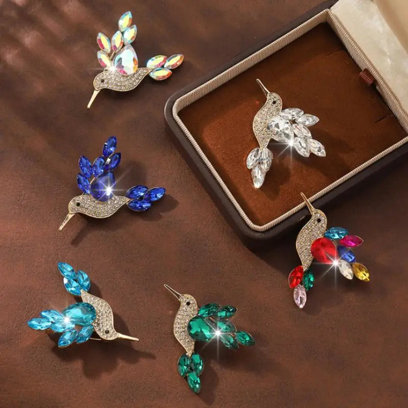 Rhinestone Bird Brooch – Sparkling Crystal Pin for Women Crystal Bird Brooch Qme