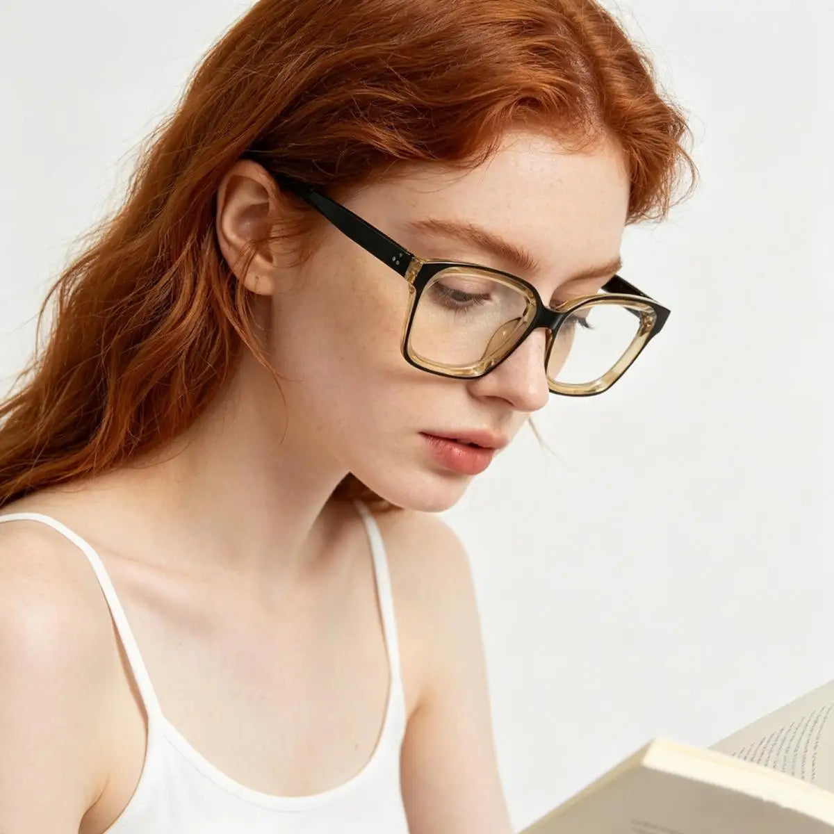 VOPHA Auto-Focus Blue Light Reading Glasses – Retro Square L29 Reading Glasses Qst