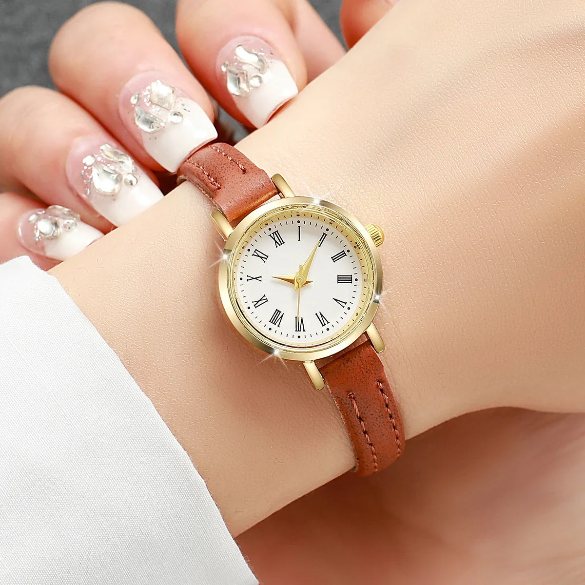 Retro Roman Numeral Round Gold Watch | Soft Leather Band Leather Strap Watch Qme
