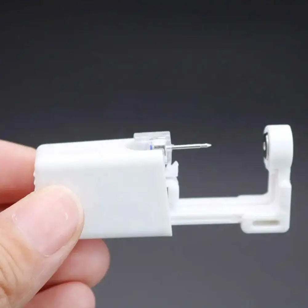 Disposable Safety Ear & Nose Piercing Gun Kit with Earring Piercing Gun Kit Qme