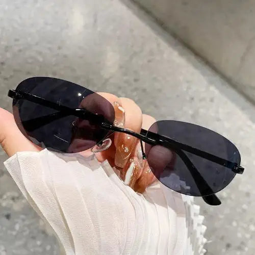 Women's Vintage Cat Eye Sunglasses – Small Frame, UV400 Cat Eye Sunglasses Qme PL