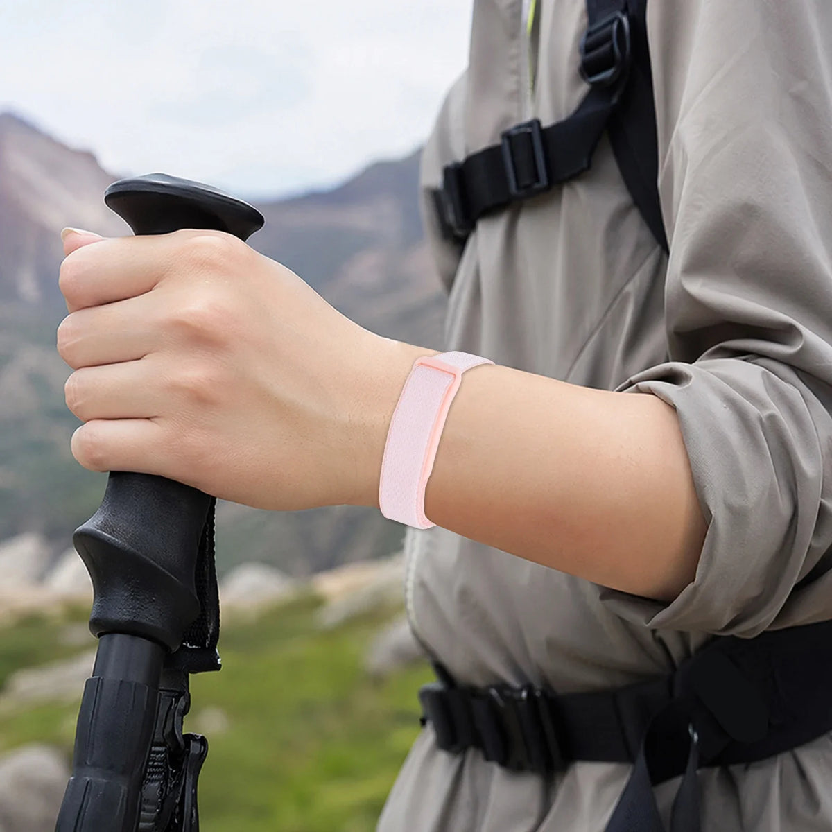 Woven Nylon Bicep Armband Strap for Google Fitbit – 14 Colors Fitness Tracker Armband Qme