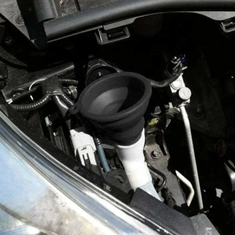 Foldable Silicone Car Funnel – Engine Oil, Petrol & Washer Fluid Car Fluid Funnel Qme