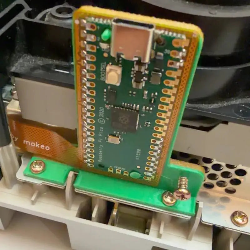 MOD Picoloader Solder-Less GameCube RP2040 | DOL-001 DOL-101 GameCube Modchip Qme