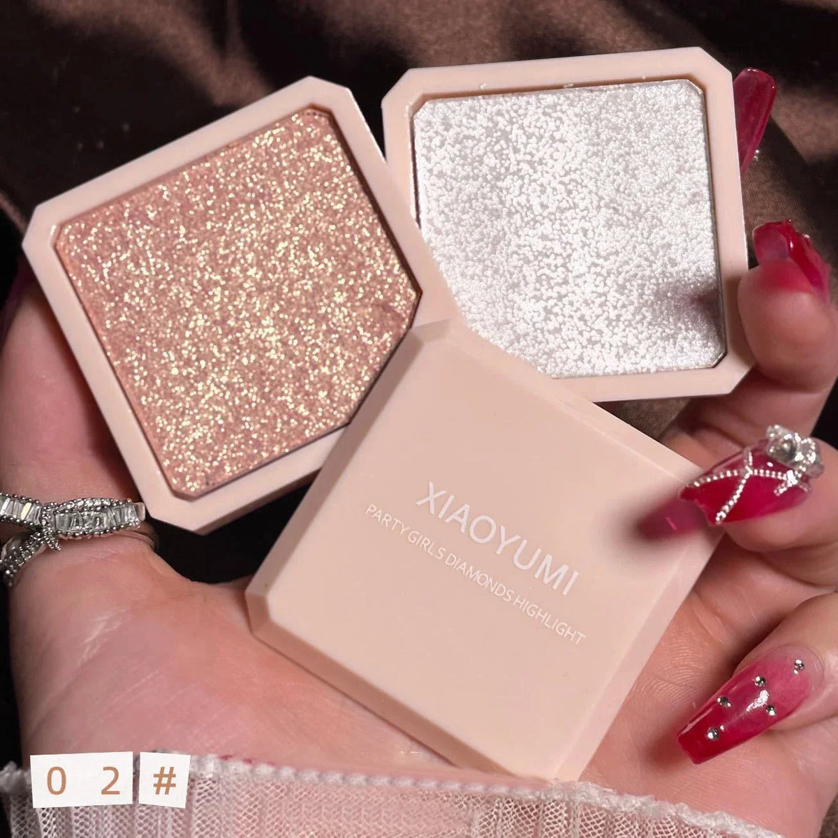 Two-Tone High-Gloss Face & Eye Palette – Sparkling Glow Face & Eye Palette Qme 02