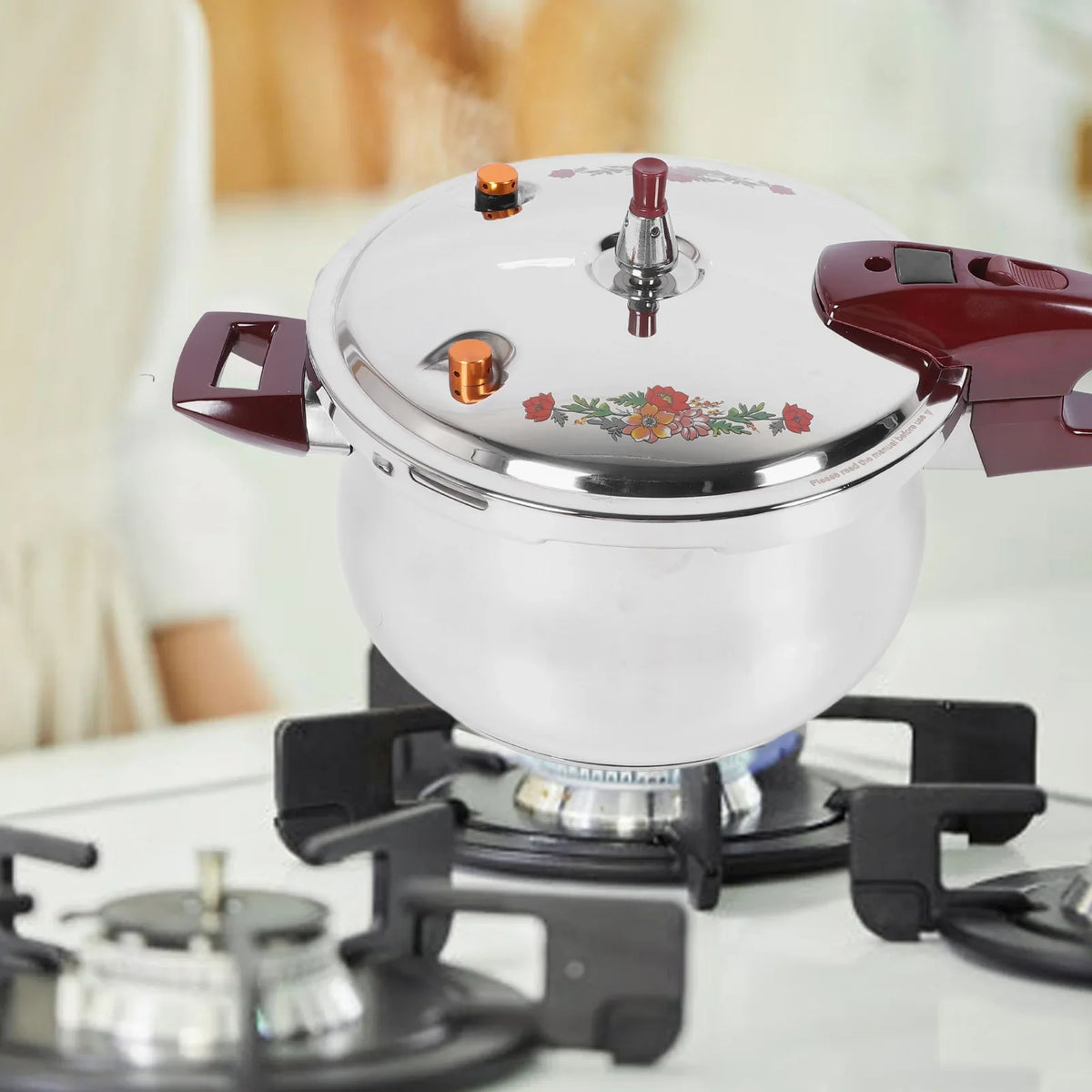 Stainless Steel Pressure Cooker 80KPA Ergonomic Handle 4-5L Pressure Cooker Qme