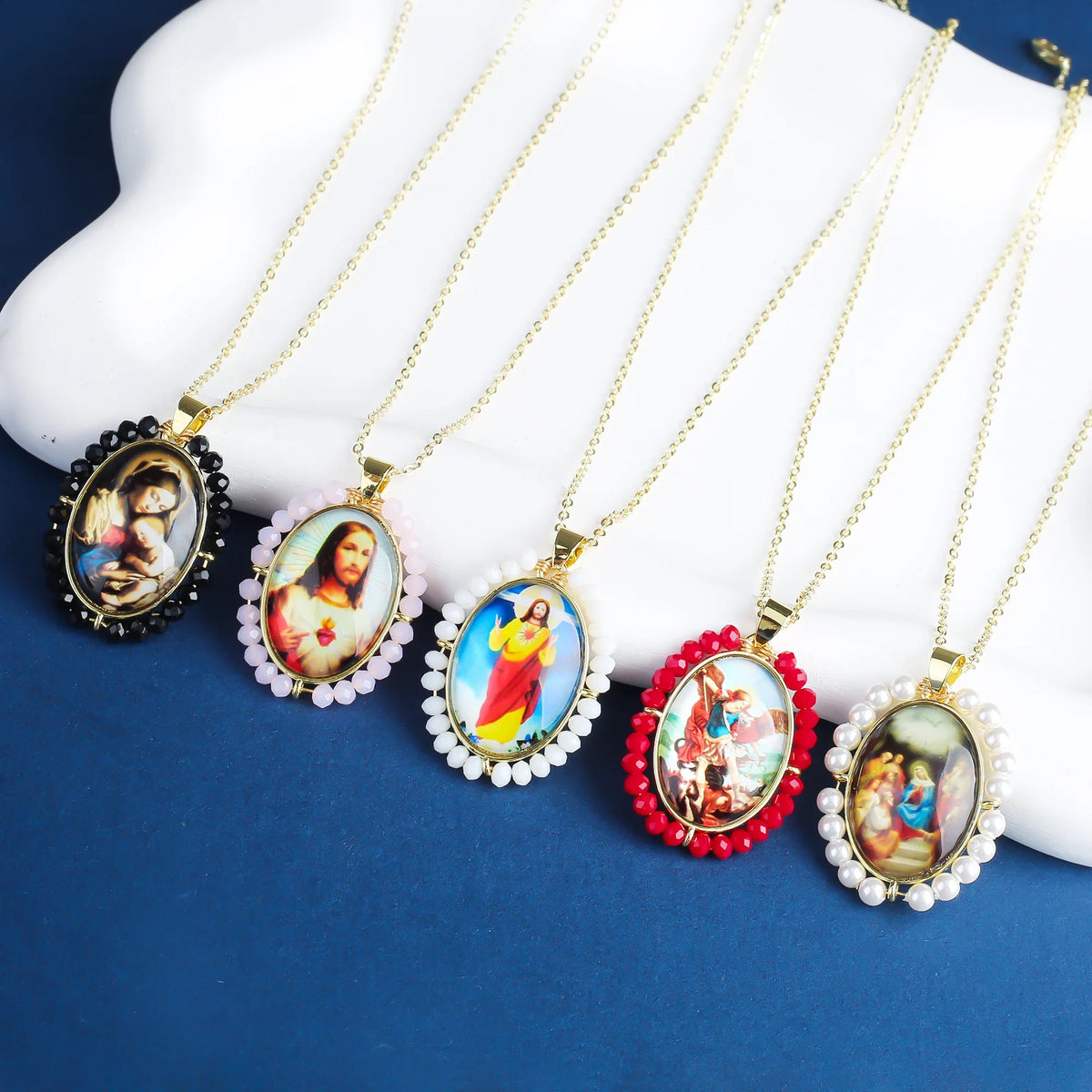 Christian Catholic Oval Pavé Image Pendant – 15 Metal Colors Religious Pendant Qme
